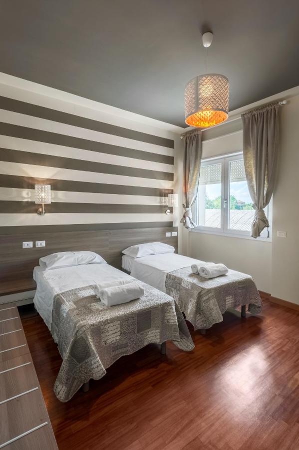 Hotel San Giorgio Le Colline San Colombano al Lambro Extérieur photo